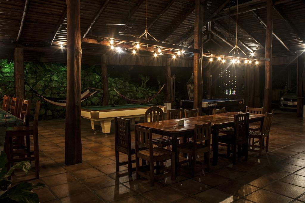 Manuel Antonio Hostel Resort Exterior photo